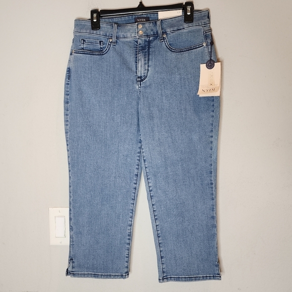 NWT NYDJ Strech Denim Capris. Women's size 10P. Lift and tuck. - Picture 9 of 16
